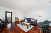 Prodej bytu 3+1, 70m2, s vlastní garáží, 20 m2. Liberec, Hodkovická ulice, cena 6800000 CZK / objekt, nabízí 