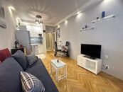 Pronájem plně vybaveného bytu 1+kk 27 m s balkónem, Jablonec nad Nisou, cena 11500 CZK / objekt / měsíc, nabízí 