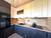 Pronájem prostorného bytu 4+1 s balkonem | 86 m | Sametová, Liberec Rochlice, cena 23000 CZK / objekt / měsíc, nabízí S&L a partners s.r.o.