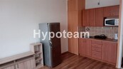 Garsoniéra, 21 m2, OV, 7. patro, ul. SNP, Skřivánek, cena 6500 CZK / objekt / měsíc, nabízí