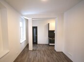 Pronájem bytu 2+kk po rekonstrukci, ul. Kateřinská, cena 12990 CZK / objekt / měsíc, nabízí Reality Plus