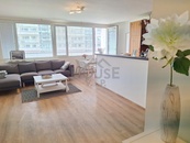 Pronájem bytu 4+kk, s 3 lodžiemi, Praha 10, Vršovice, Kazašská., cena 49500 CZK / objekt / měsíc, nabízí 