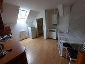 Prostorný mezonetový apartmán 2+1 64 m2 přímo pod lanovkou Tanvaldský Spičák – Albrechtice v Jiz. horách, cena 14000 CZK / objekt, nabízí 